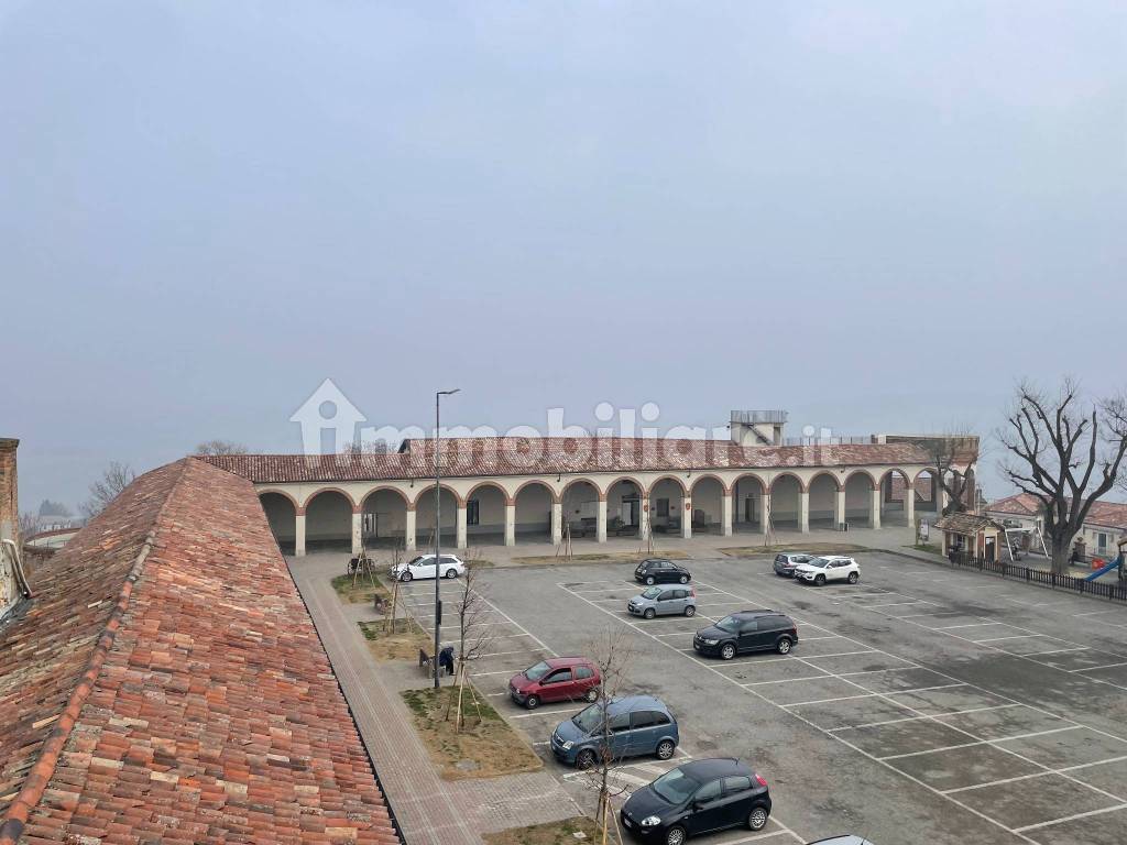 Vista Piazza Carlo Alberto da terrazzo