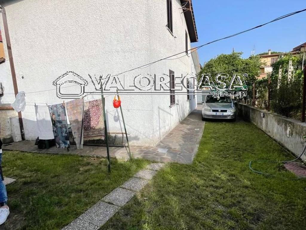 Bilocale via Vigne di Passo Lombardo 105, Tor Vergata, Roma