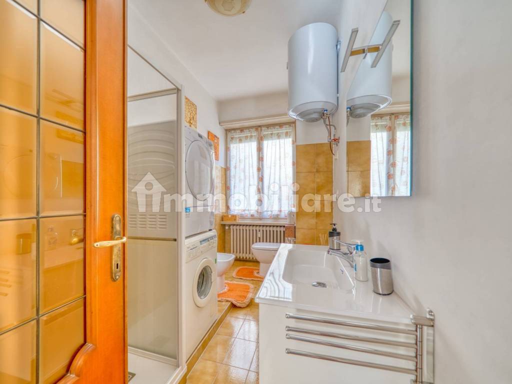 Posto letto in doppia in Nizza Millefonti, foto 11 di 12