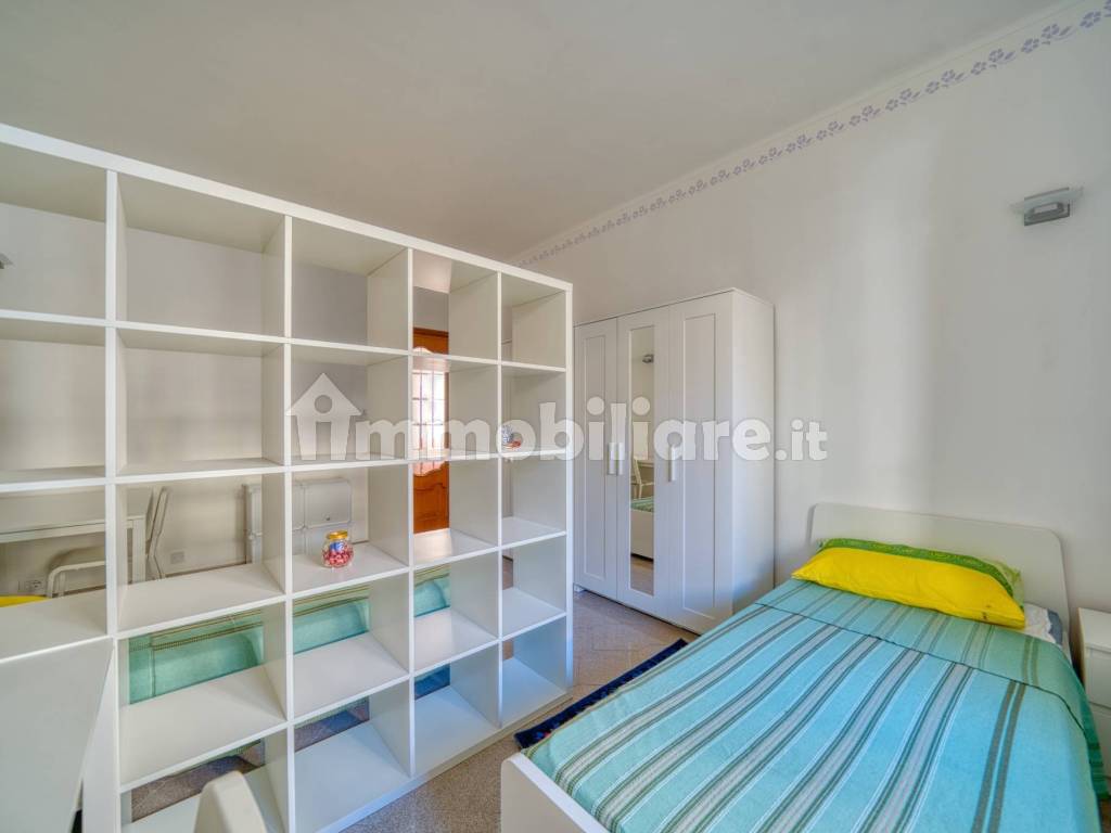 Posto letto in doppia in Nizza Millefonti, foto 2 di 12