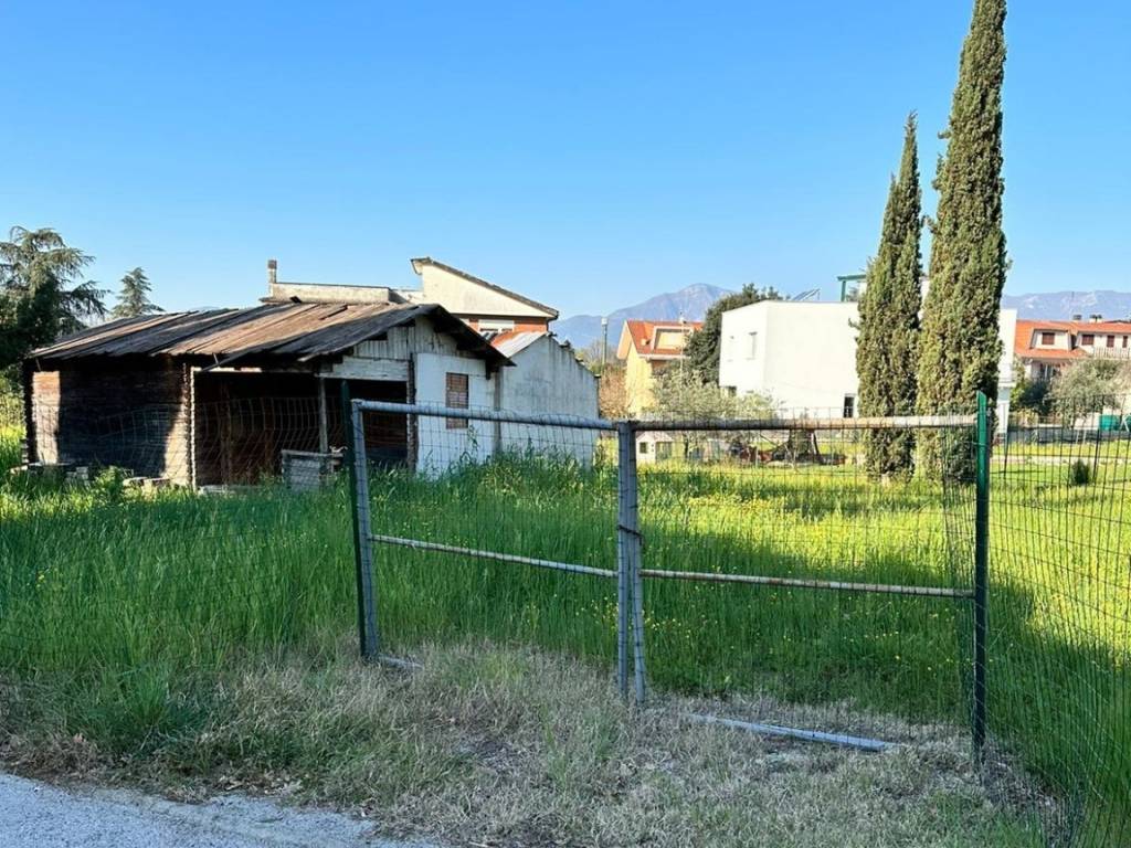 Terreno edificabile via tommaso landolfi snc, tribunale, frosinone