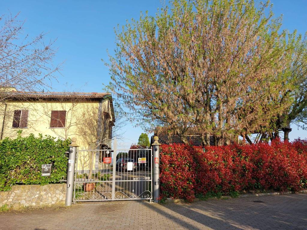 Stanza singola strada stradella 307, modena