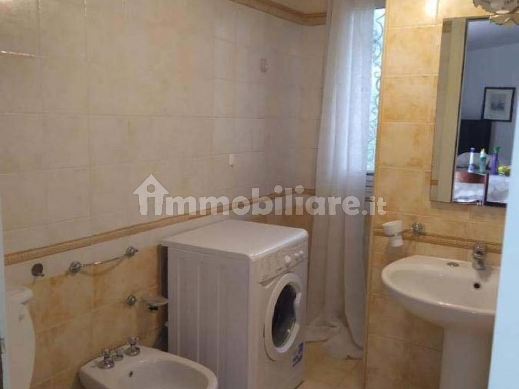 BAGNO CASA GIALLA