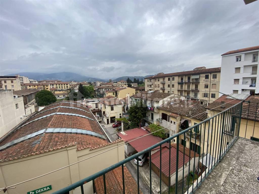 Vendita Appartamento in via Santo Stefano in Pane. Firenze, rif. 102515872