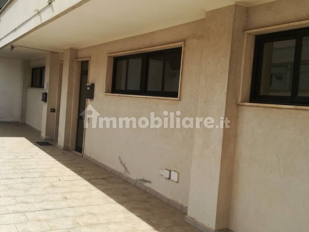 Office via Gaetano Argento 45, Lecce, ref. 102524474 - Immobiliare.it