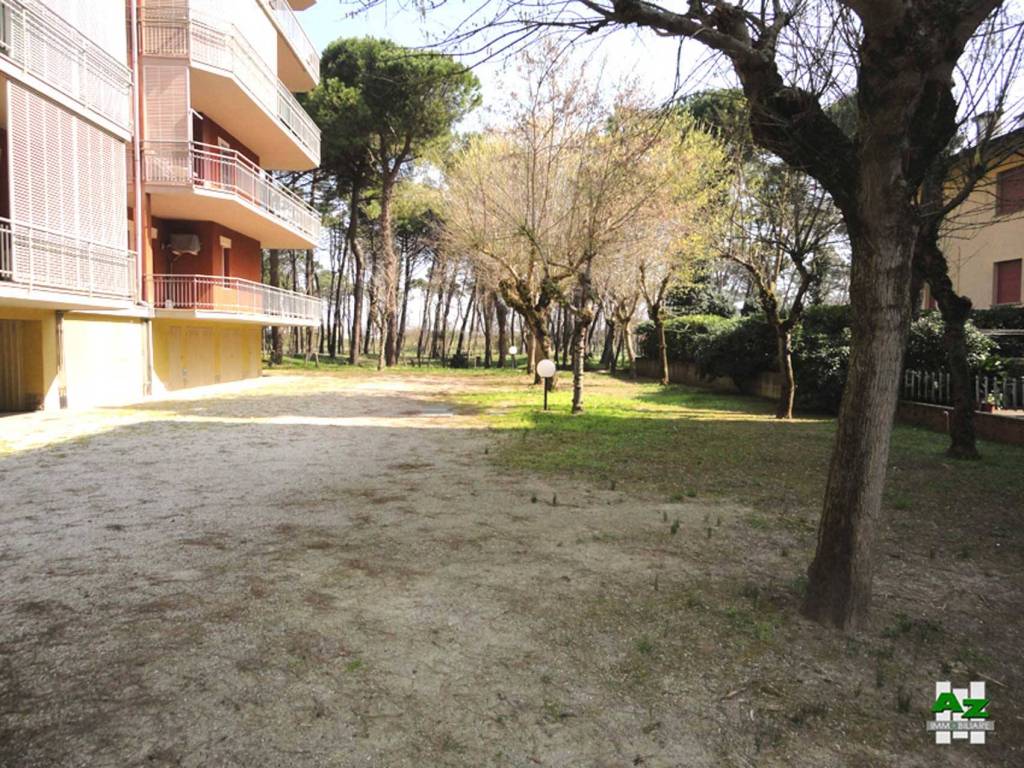 PARCHEGGIO CONDOMINIALE