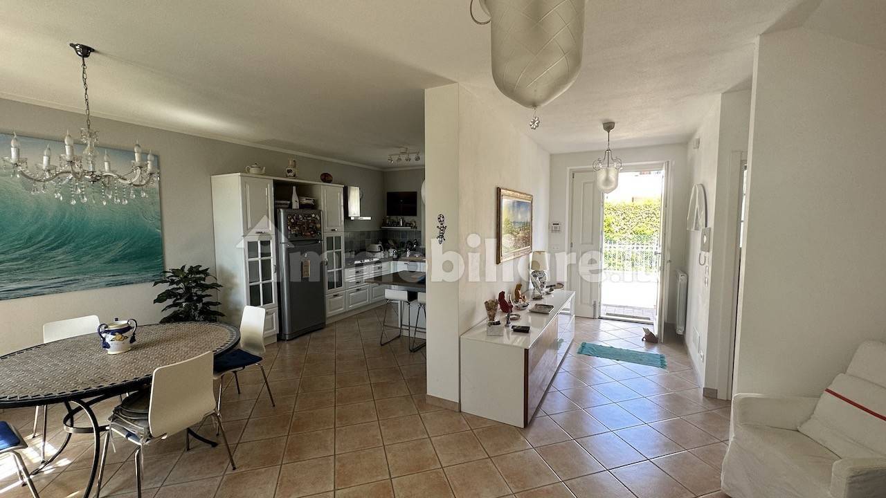 Villetta a schiera - foto 2