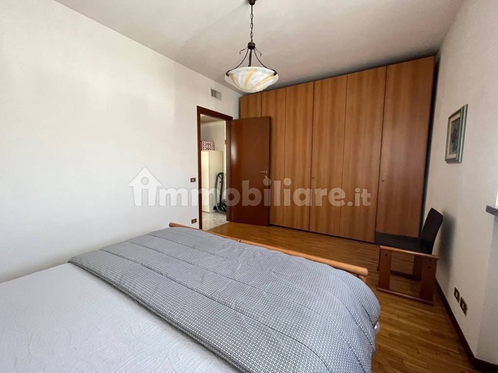 Vendita Appartamento Treviglio. Bilocale in via San Zeno. Secondo piano