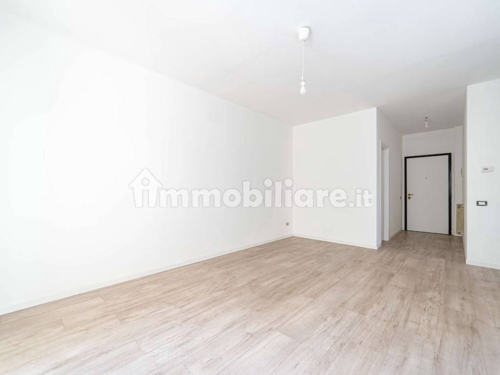 vendita-trilocale-legnano-via-toselli (6)