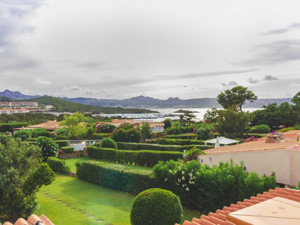 villetta baja sardinia vista mare