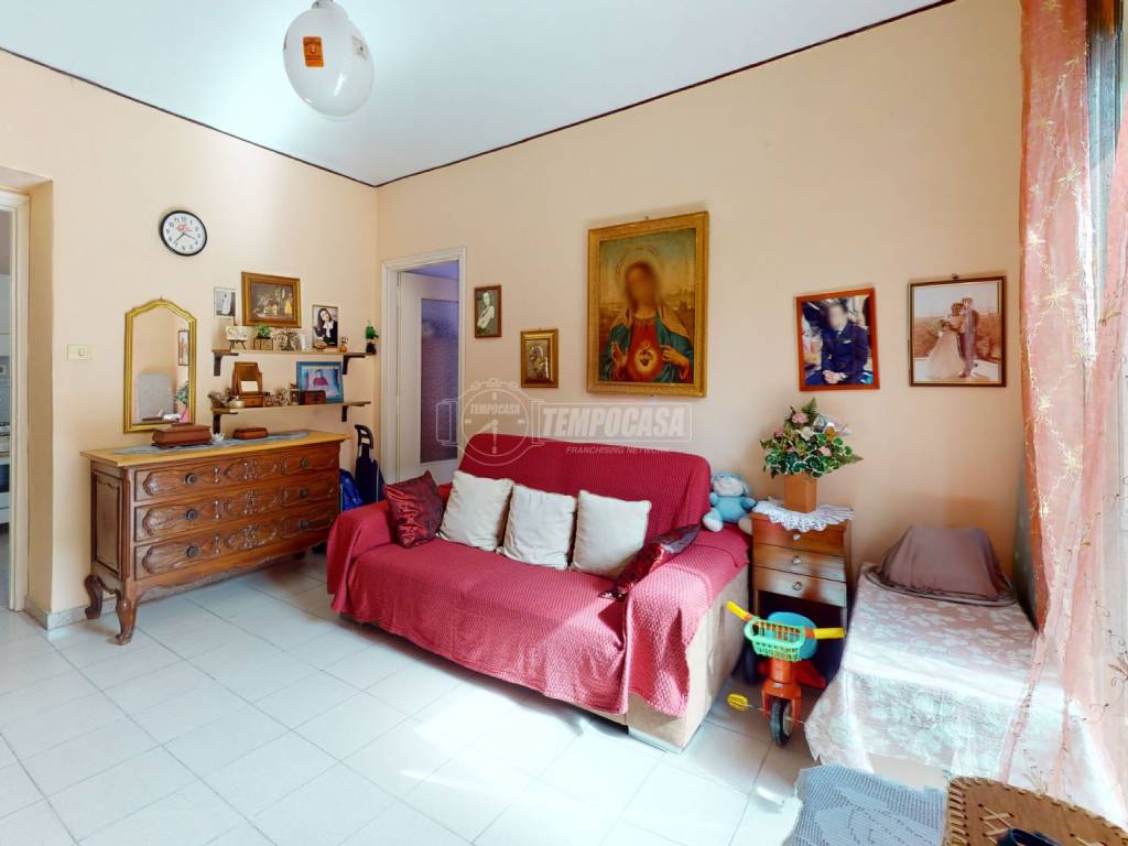 Piazza-Foroni-7-Bedroom(2)
