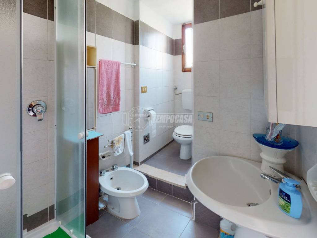 Piazza-Foroni-7-Bathroom