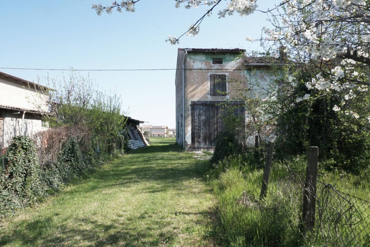 Rustico - Casale in vendita a Sorbolo Mezzani