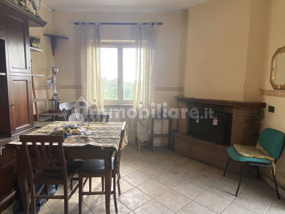3-room flat via delle Querce, Grottaglie, Fara in Sabina