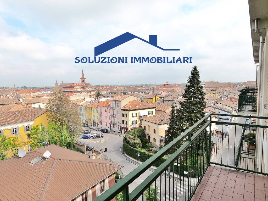 Appartamento via 20 settembre, centro, fidenza
