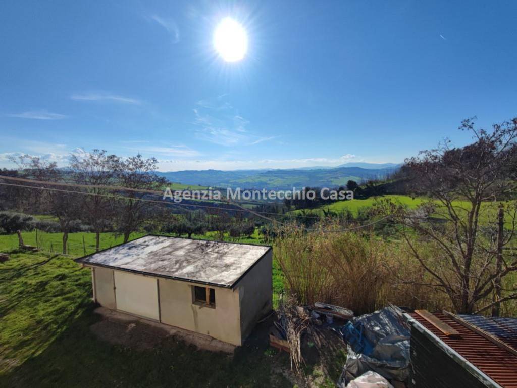 la vista verso l'appennino