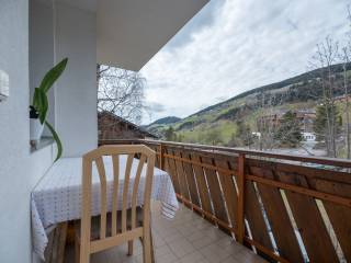 Bellissimo quadrilocale spazioso con terrazza e balconi - Foto 4