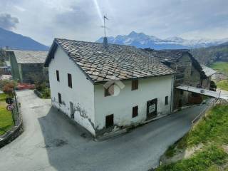 vista intero fabbricato