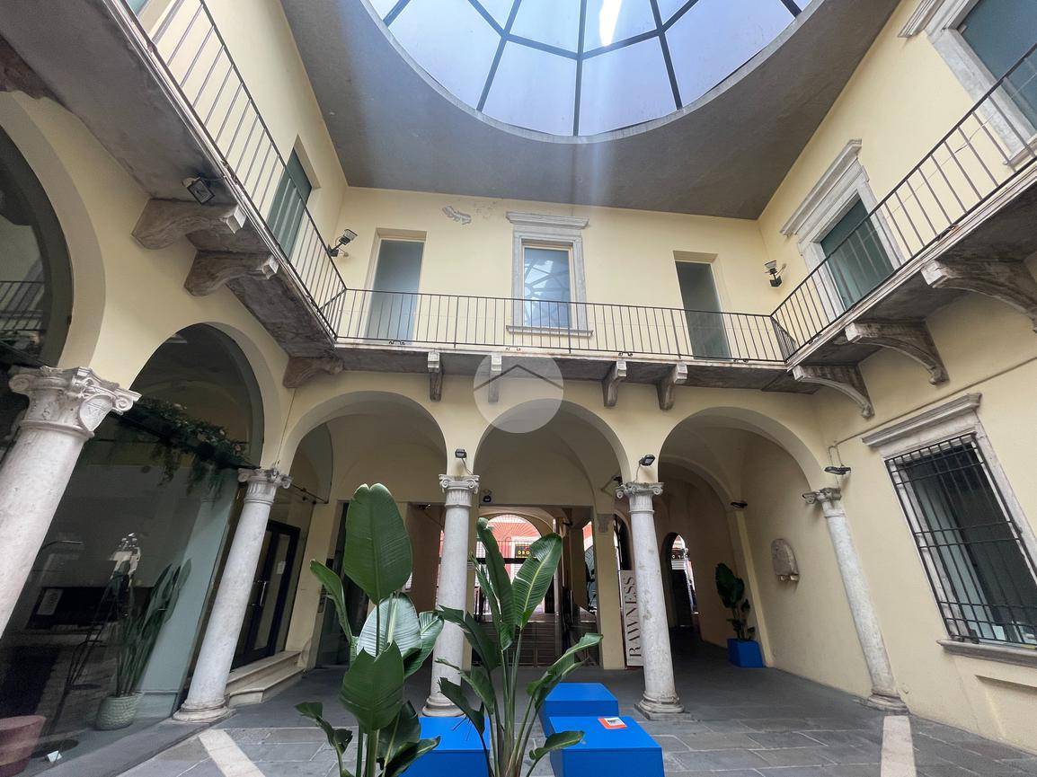 Vendita Appartamento in Corsetto Sant'Agata 22. Brescia. Ottimo stato,  primo piano, con balcone, riscaldamento centralizzato, rif. 102716426