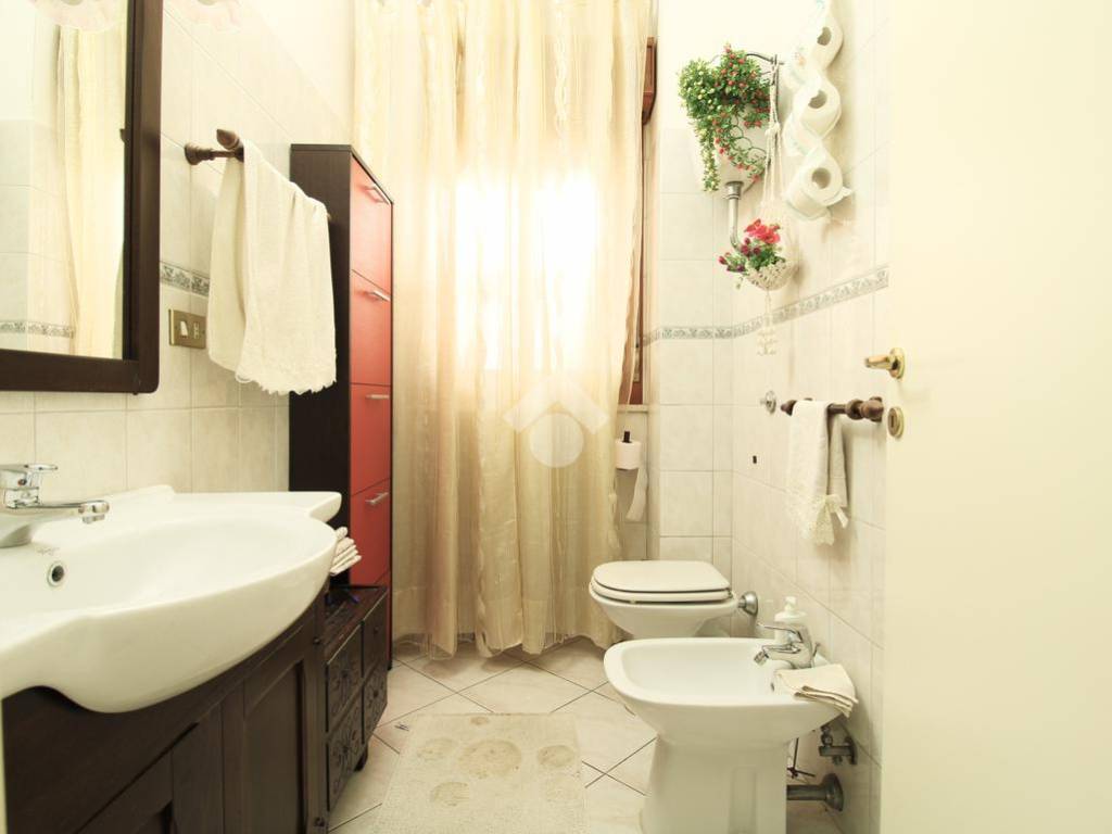 Bagno piano terra