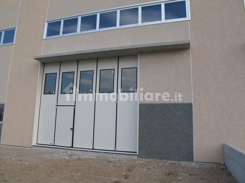 capannone Montichiari