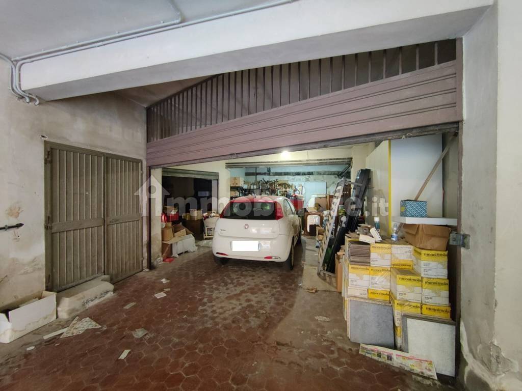 garage