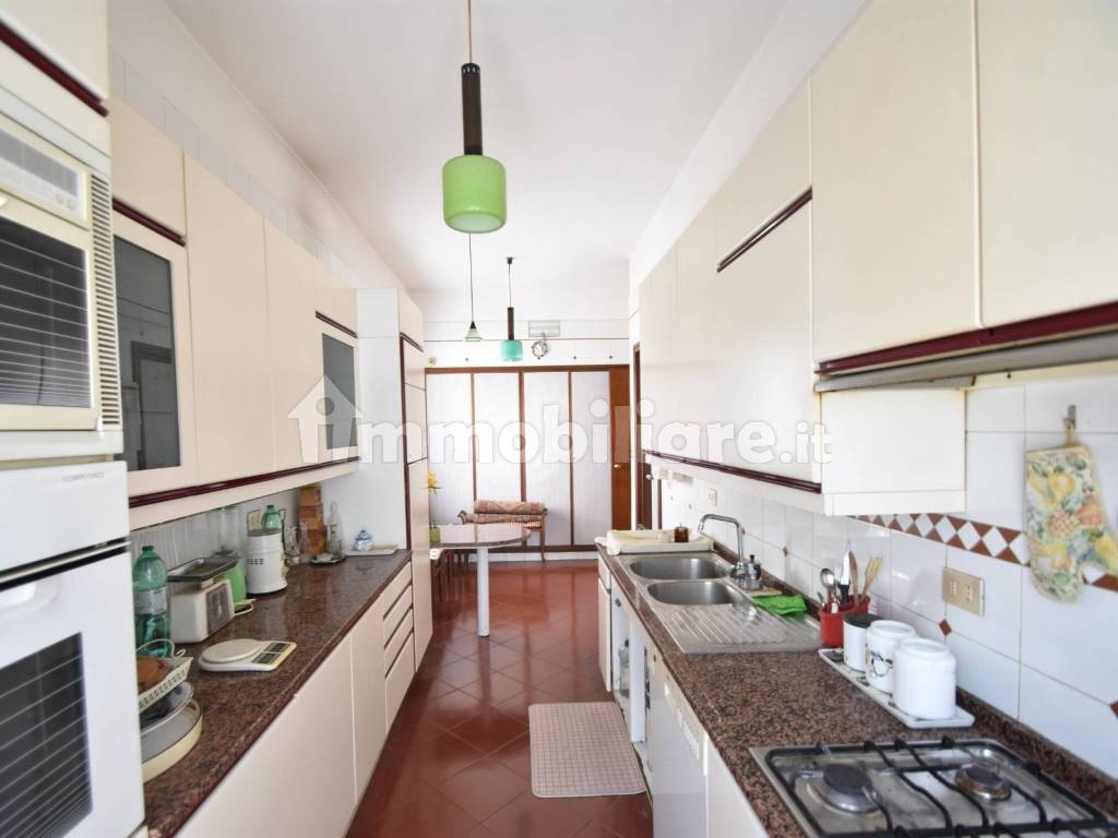 Sale Single family villa in via Camillo Montalcini Rome. To be refurbished,  parking space, with terrace, independent heating, 586 m², ref. 102817744