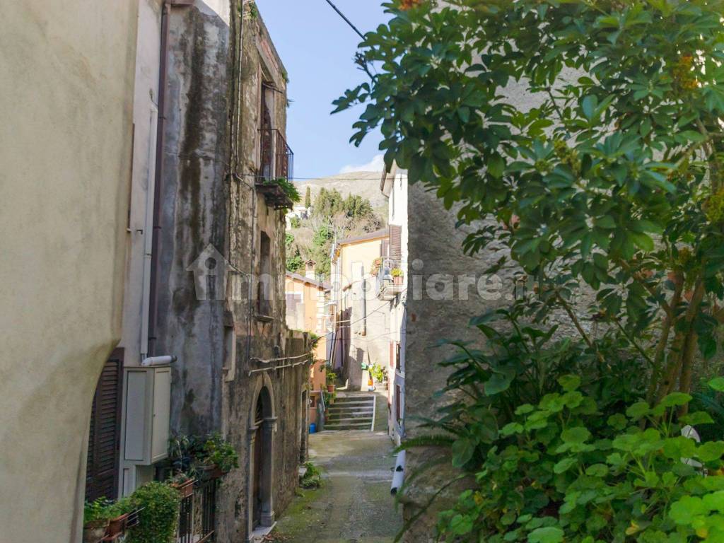 Sale Apartment in via Zara 6. Santa Domenica Talao. To be refurbished