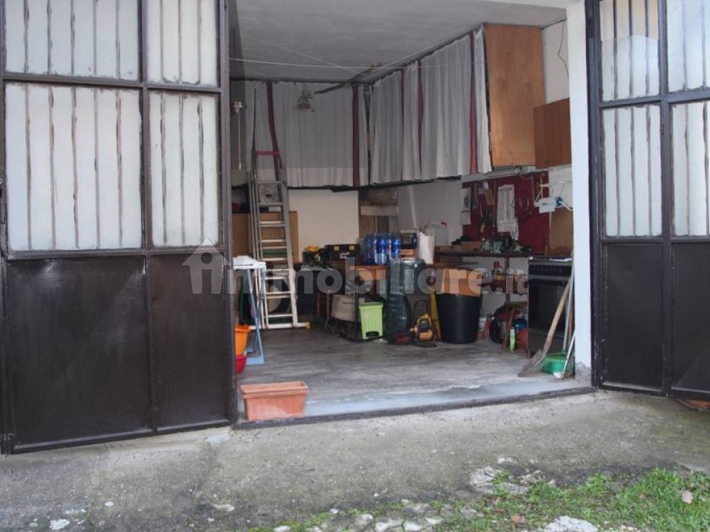 laboratorio/garage