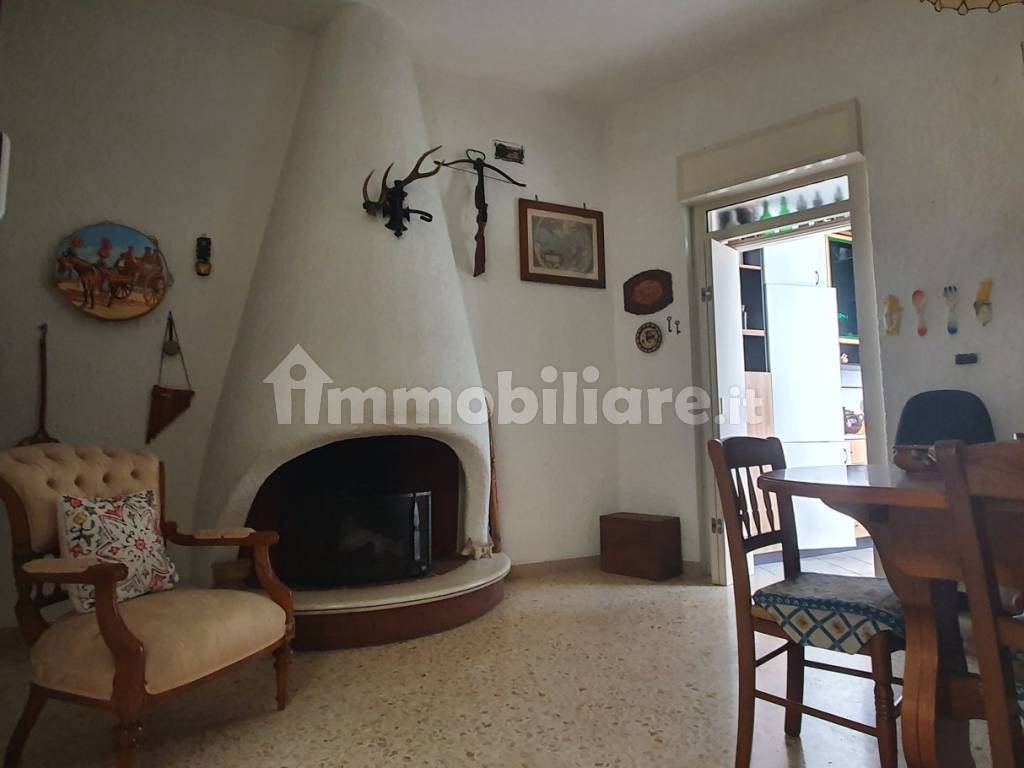 casa%20vendita%20cellino%20san%20marco%20brindisi%20mare%20camino-1681986402-710e5d0f787.jpg