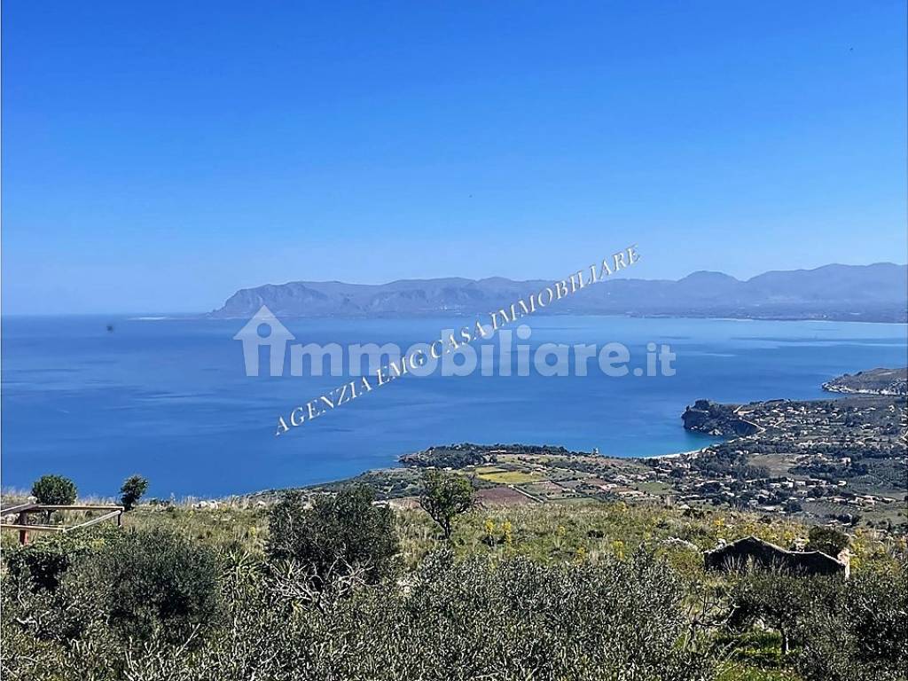 Vendita Villa unifamiliare in Contrada Sarmuci Castellammare del Golfo.  Nuova, posto auto, con terrazza, riscaldamento autonomo, 114 m², rif.  102945272