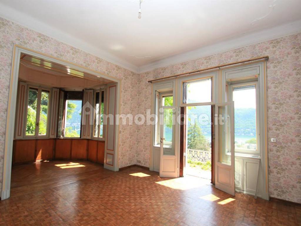 Villa liberty a Cernobbio