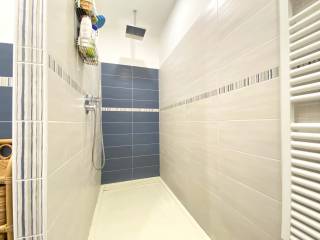 casasemindipendente vendita varallo bagno2