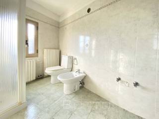 casa vendita carega bagno8