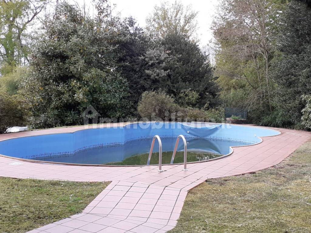 piscina