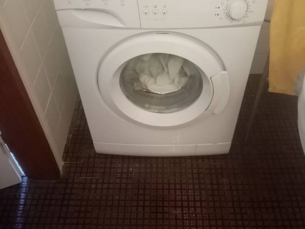 lavatrice in bagno
