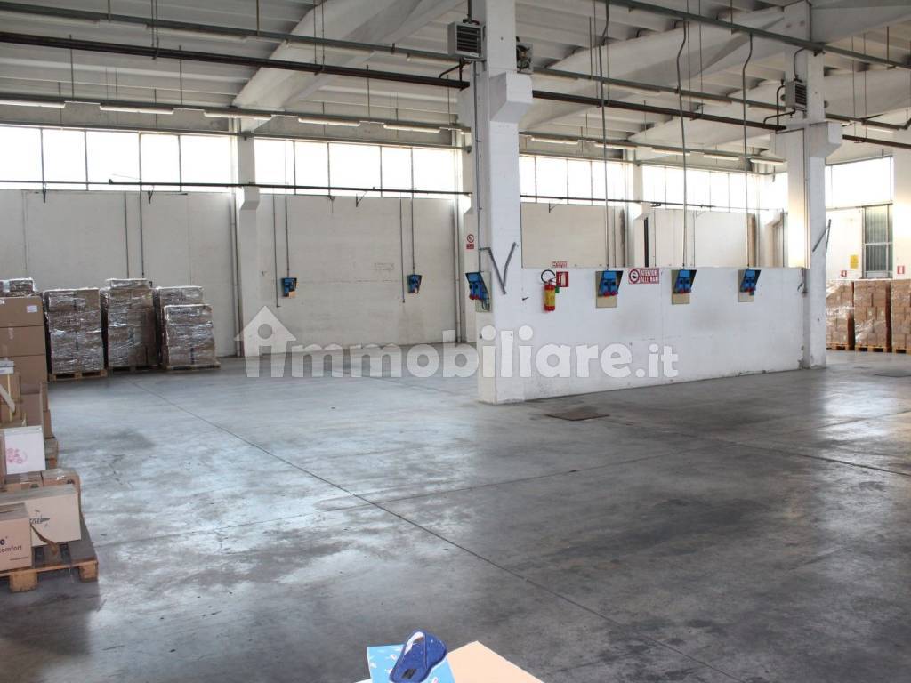 Capannone-Lugo