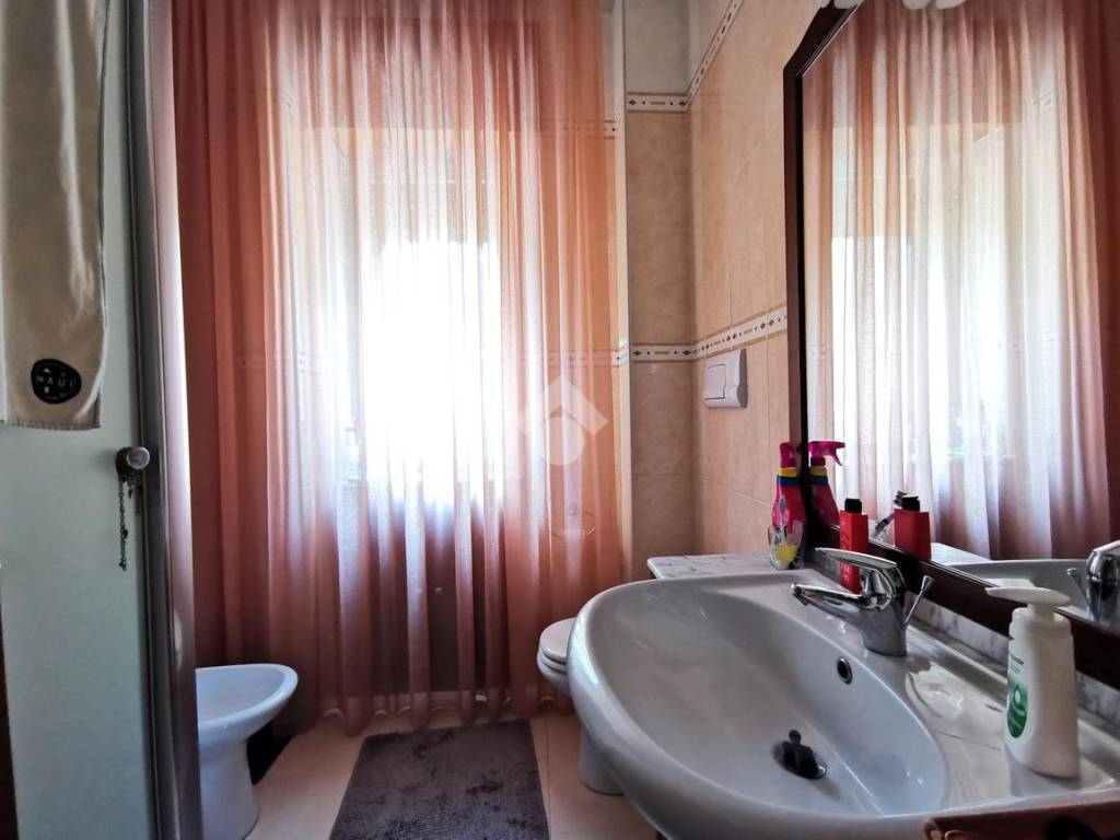 039 BAGNO PRINCIPALE