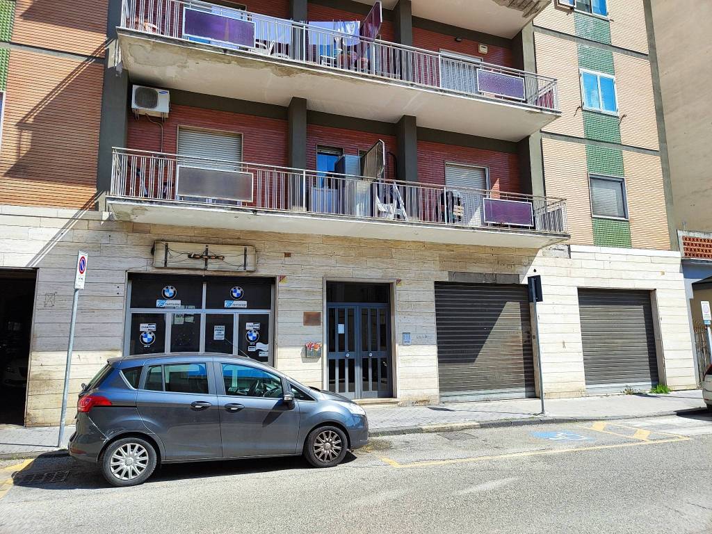 Locale commerciale via san pasquale, ponticelli, benevento