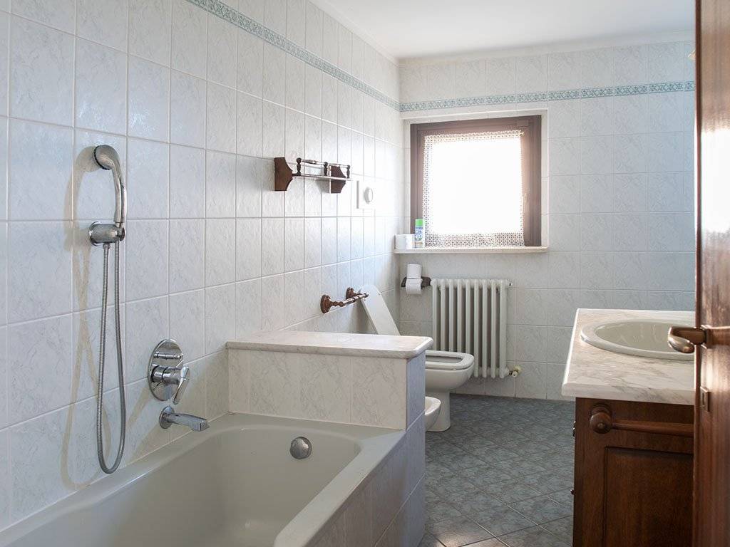 BAGNO PIANO TERRA