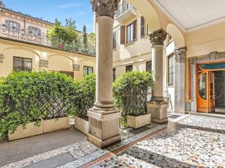 3-room flat corso Magenta 31, Sant'Ambrogio, Milan