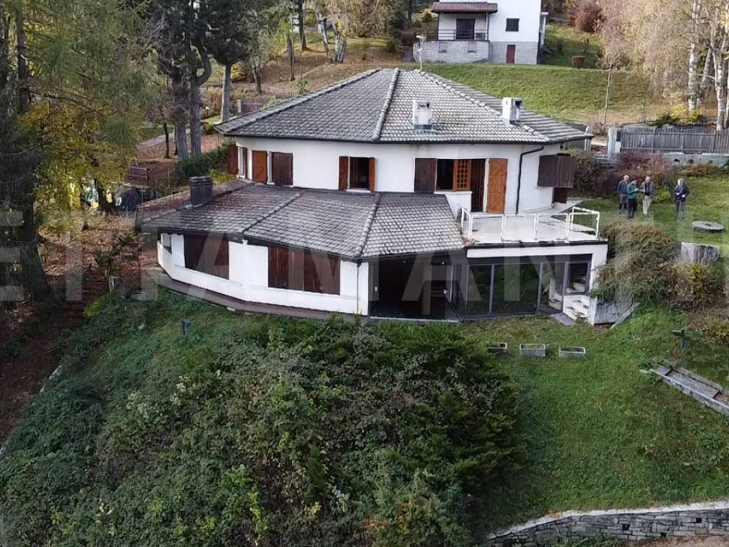 villa vendita val d'intelvi tettamantire