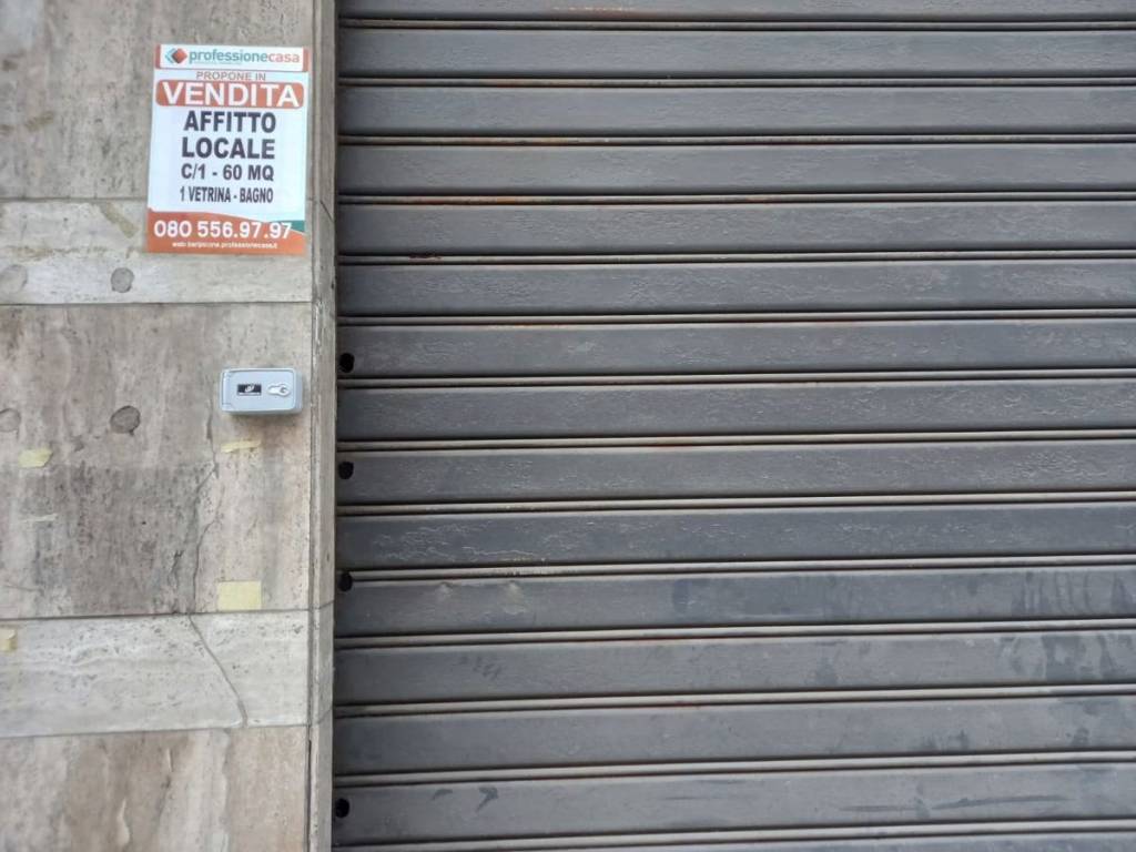 Locale commerciale viale Ennio Quinto 3, Bari, Rif. 103136940