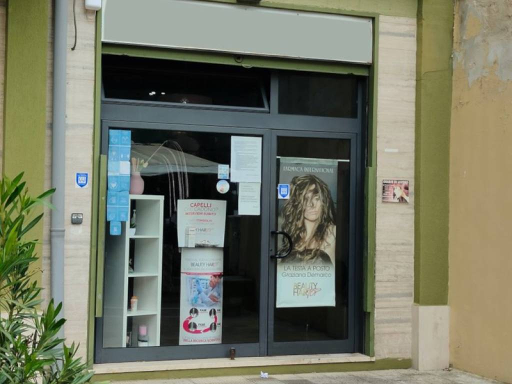 Locale commerciale via Nicola Santoro, Bitetto, Rif. 103139188