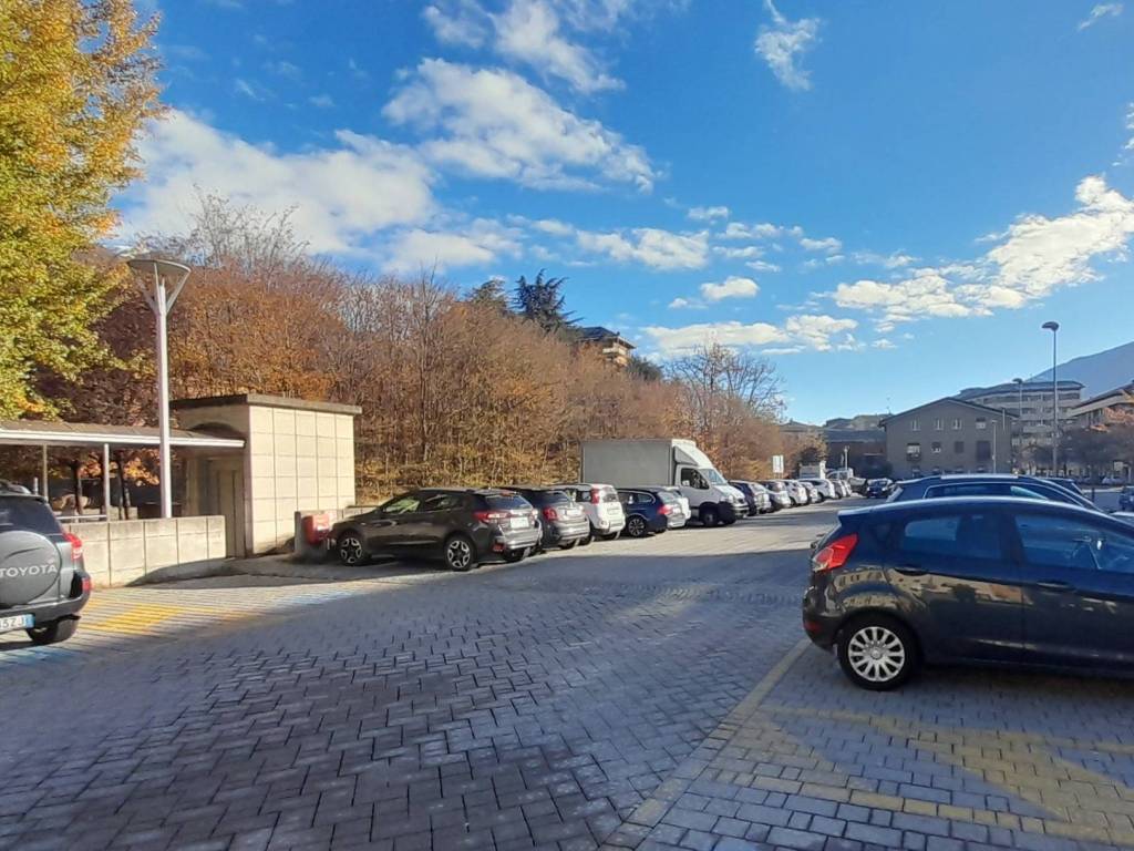 Magazzino - deposito piazzale giovanni merizzi, centro, sondrio