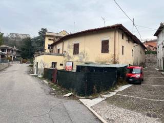 Foto - Vendita casa, giardino, Pastrengo, Lago di Garda