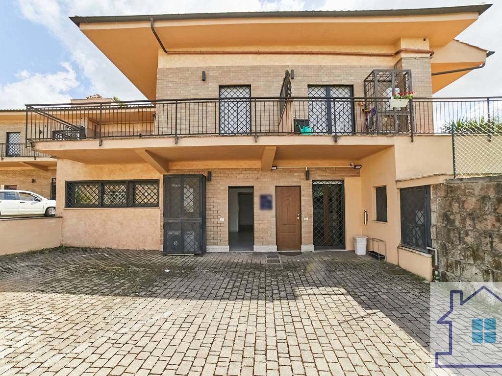 Ufficio - studio viale enrico fermi 48, frascati