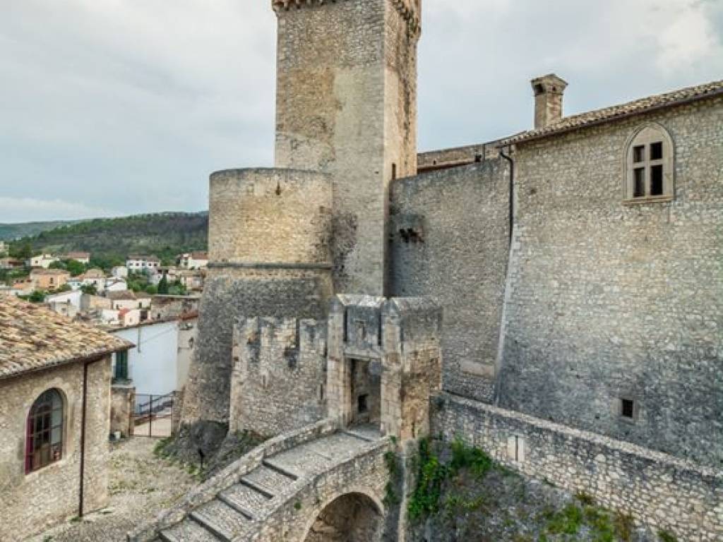 Capestrano centro storico