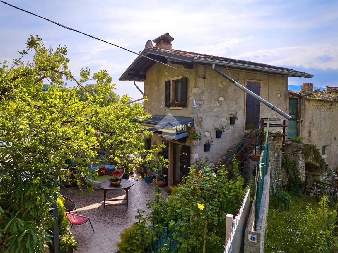 Casa indipendente in vendita a Malcesine
