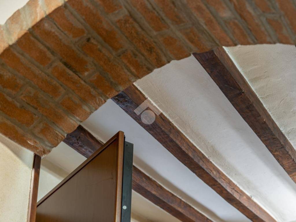 TRAVI SOFFITTO